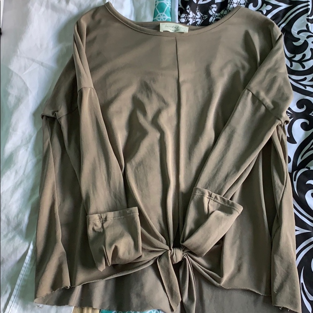 Brown top